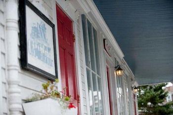 Inn At Old Harbor New Shoreham Exterior foto